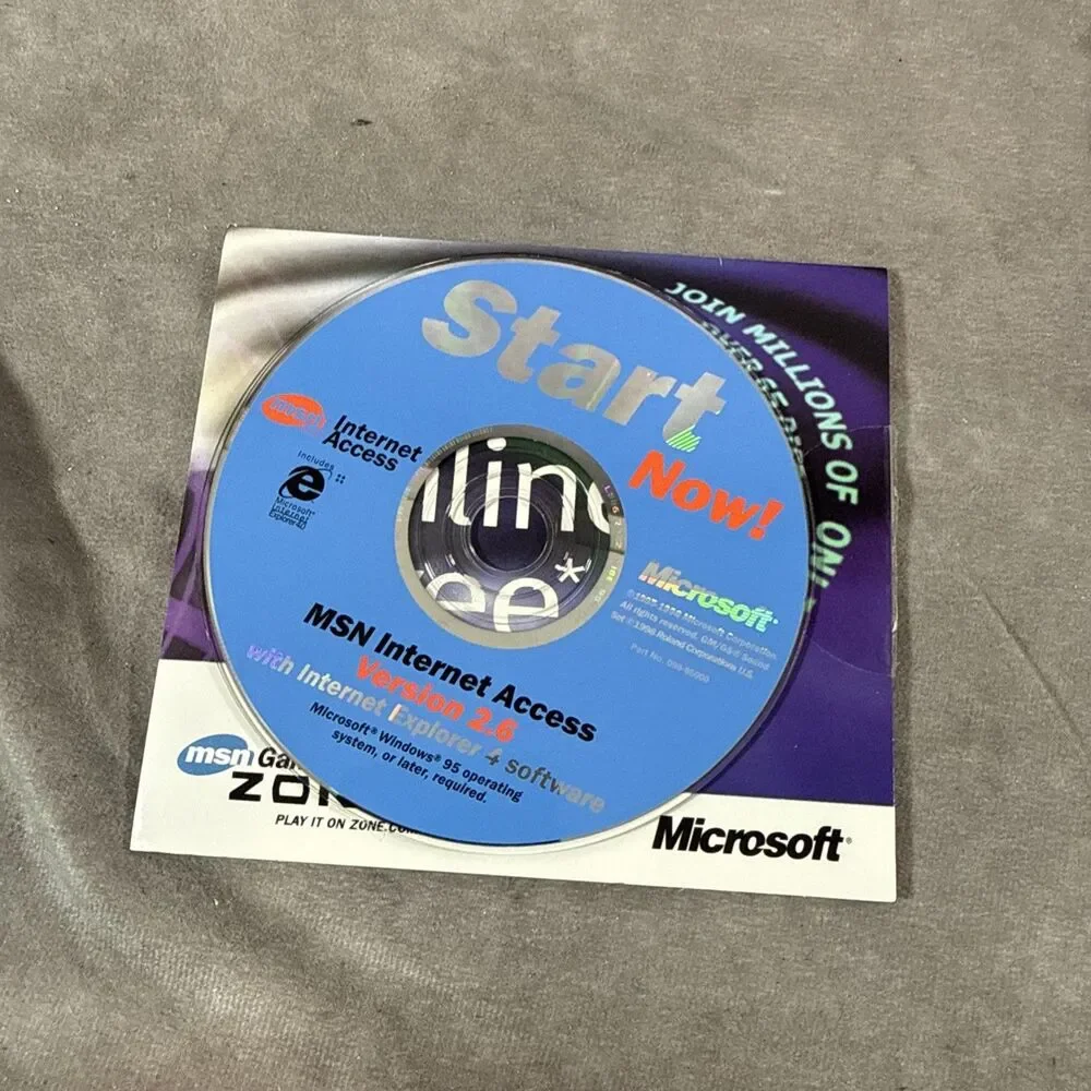 Microsoft Flight Simulator 2000 - Vintage PC Game Complete In Box.